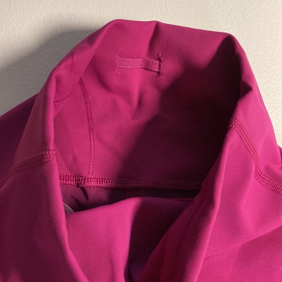 🔥 Lululemon Wunder Train Shorts 8” Magenta Purple 4 or 6 - Picture 5 of 9